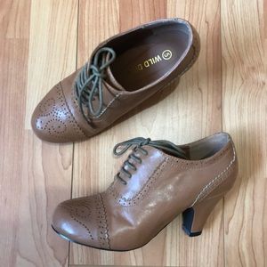 Wild Diva Brown Faux Learner Oxfard Heels